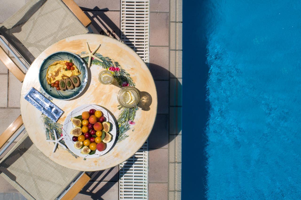 Dioni Hotel Скирос Екстериор снимка