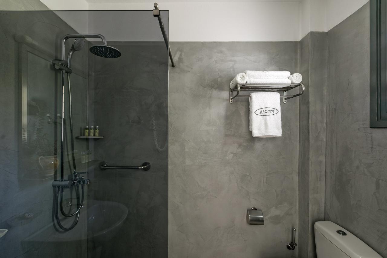 Dioni Hotel Скирос Екстериор снимка
